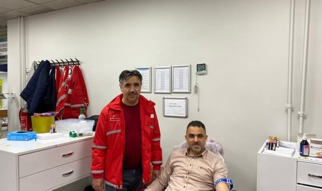 Kan stoku azaldı, Kızılay şube başkanı kan bağışında bulundu