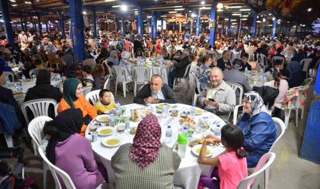 Karacabey'de iftar bereketi