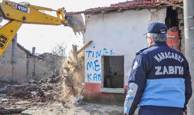 Karacabey&#039;deki metruk binalar bir bir ortadan kaldırılıyor
