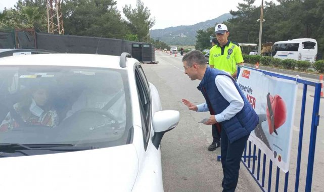 Kaymakam Bayar'dan emniyet kemeri uyarısı