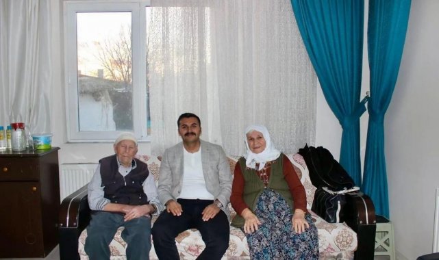 Kaymakam Öztürk, iftarını Kore Gazisi ve ailesiyle yaptı