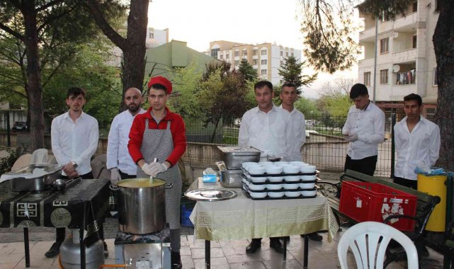 Kaymakam Ünal, emniyet müdürlüğü personeli ile iftarda bir araya geldi.