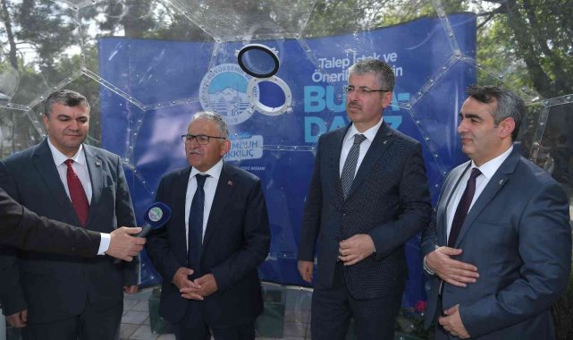 Kayseri Büyükşehir, 'iletişim küresi' ile hizmeti vatandaşın ayağına getirdi