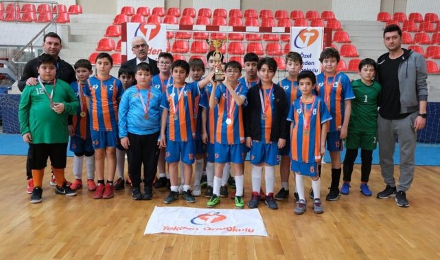 Kayseri okul sporları futsal müsabakaları tamamlandı