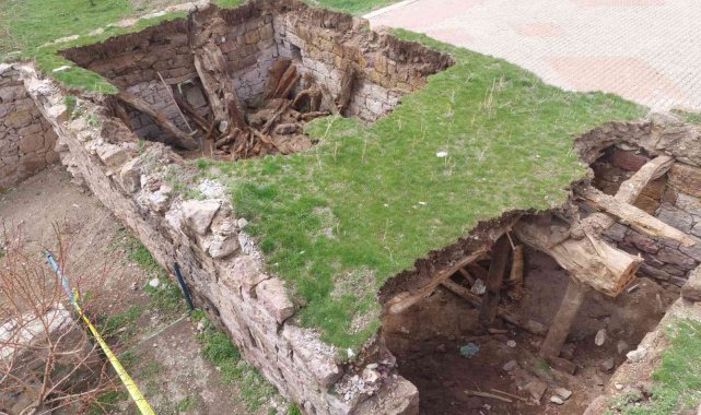 Kayseri'de göçük: 2 yaralı