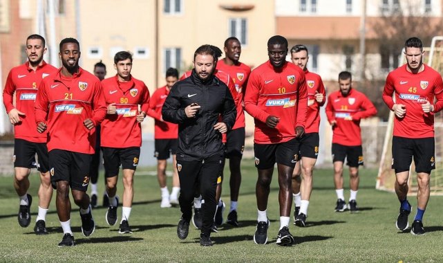 Kayserispor 44 puanı bulmak istiyor