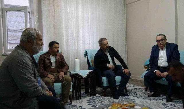 Keldani Kilisesi Vakfı Başkanı DİKO Başkanıyla iftarda ihtiyaç sahibi aile ile bir araya geldi