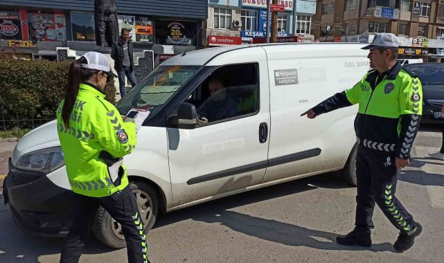 Keşan&#039;da huzur ve güven uygulamalarında aranan 4 kişi yakalandı