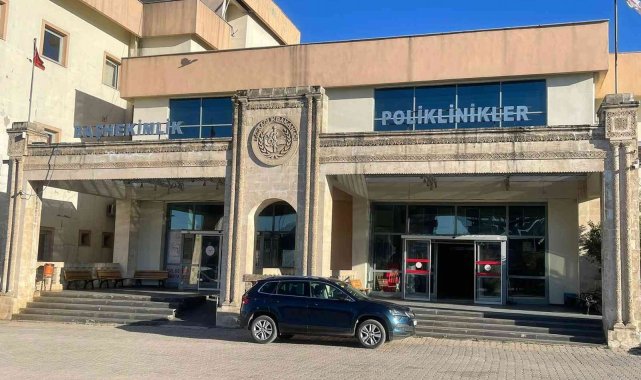 Kırsalda buldukları cismi kurcalayan 2 kardeş, patlama sonucu ağır yaralandı