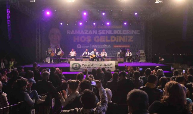 Kırşehirliler Gecesi&#039;nde türkü rüzgarı