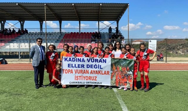 Kız futbol turnuvasında grup maçları sona erdi