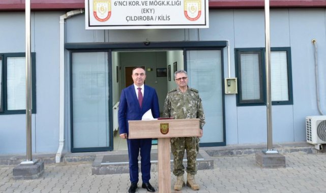 Kolordu Komutanı Tokel Suriye sınırında