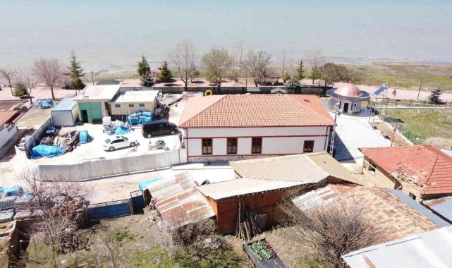 Konya&#039;da restorasyonu tamamlanan ecdat yadigarı cami yeniden ibadete açıldı