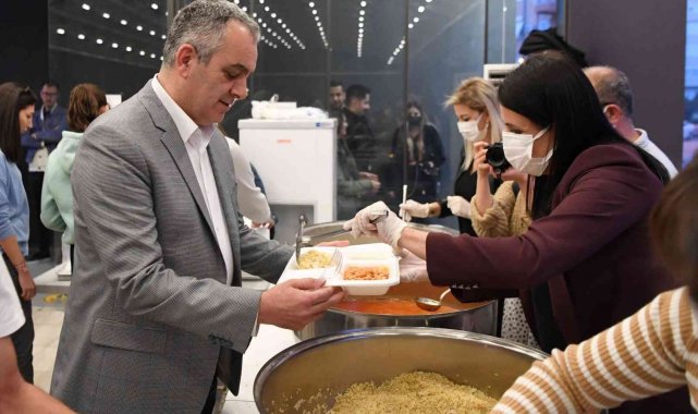 Konyaaltı'nda Ramazan boyunca üniversite öğrencilerine iftar