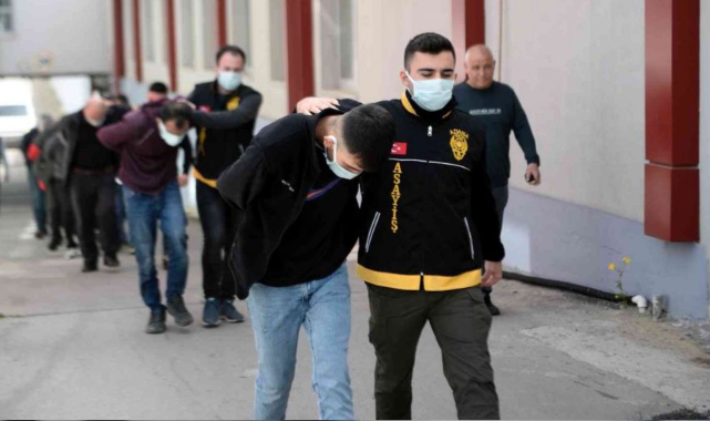 "Kriminal hırsız" yakayı polise kaptırdı