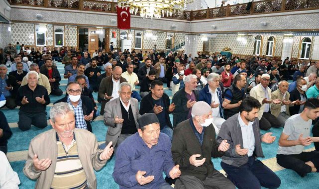 Kulu'da Kadir Gecesi coşkusu