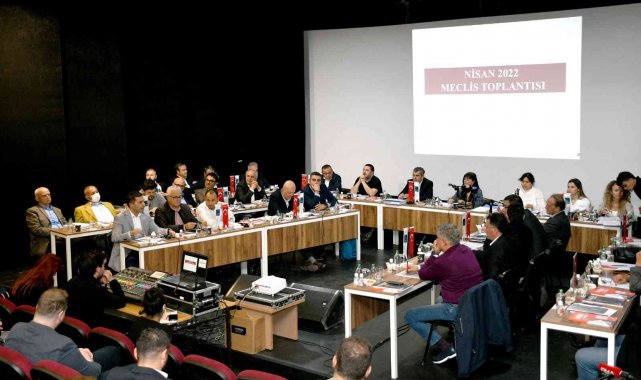 Kuşadası Belediyesi, pandemiye rağmen hizmet üretti