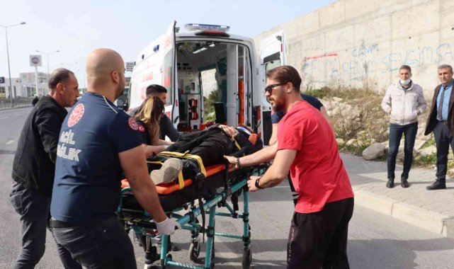 Kuşadası'nda trafik kazası: 2 yaralı