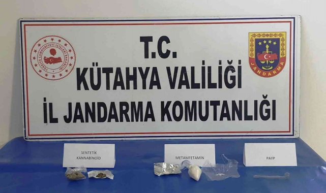 Kütahya'da durdurulan araçta uyuşturucu ele geçirildi