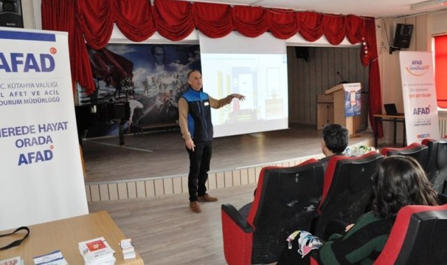Kütahya'da okul afet farkındalık eğitimi