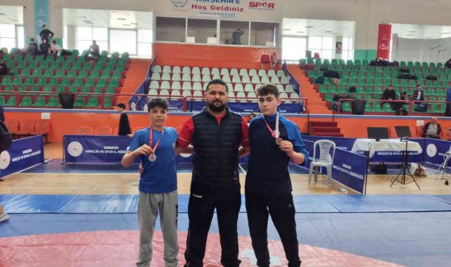 Kütahya&#039;nın pehlivanları Türkiye Şampiyonu oldu