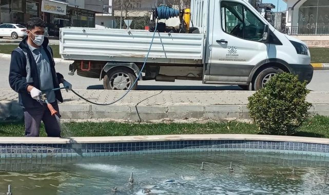 Larva ilaçlama çalışmaları devam ediyor