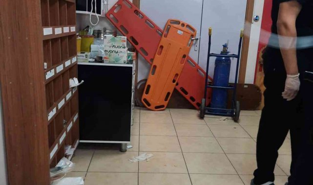 Lice'de ölen hastanın yakınlarından sağlıkçılara saldırı: Hastane savaş alanına döndü