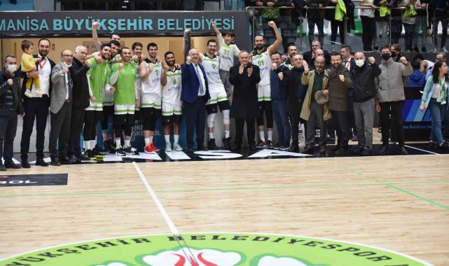 Manisa BBSK, şampiyonluk için parkeye çıkıyor