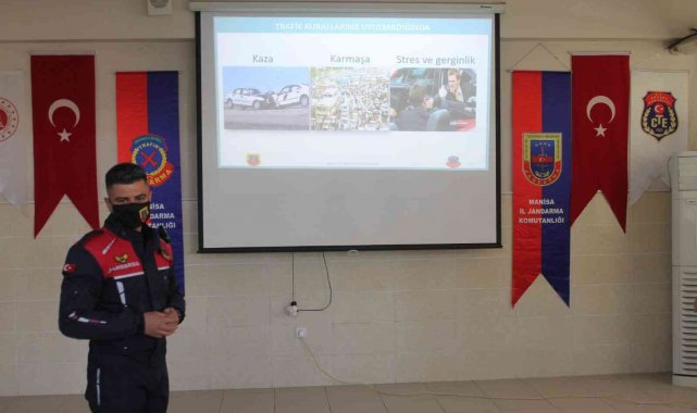 Manisa'da jandarmadan cezaevi personeline 'Trafik Güvenliği' eğitimi
