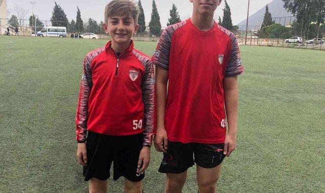 Manisaspor&#039;dan İbrahim Çetin&#039;e milli davet