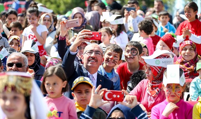 Meram'da 23 Nisan'da 80 Binde Devri Alem Parkı ücretsiz hizmet verecek