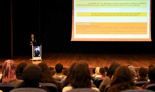 Mersin'de öğrencilere 'Meslek Tanıtım Semineri' düzenlendi