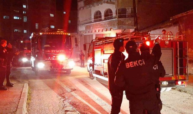 Metruk binada çıkan yangın mahalleliyi korkuttu