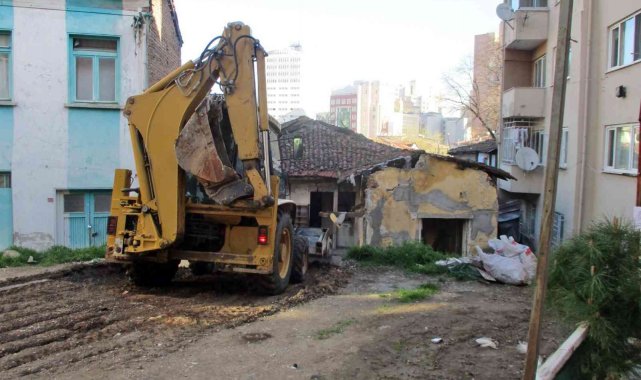Metruk binalar yıkılıyor mahalleler nefes alıyor