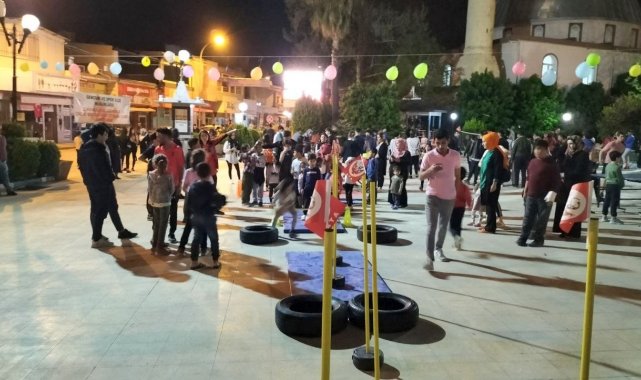 Meydana spor tesisi kuruldu, çocuklar ve gençler doyasıya eğlendi