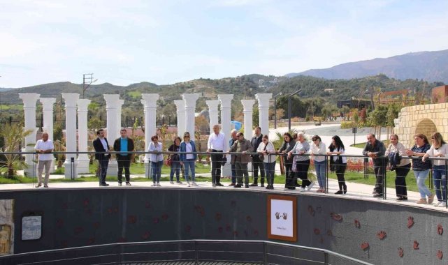 Mezitli Belediyesi ekibi, EXPO'21HATAY' fuarını gezdi