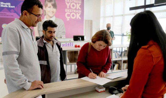 Mezitli Belediyesinin temizlik çalışanlarından örnek dayanışma