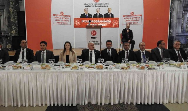 MHP Gaziantep il teşkilatı iftarda buluştu