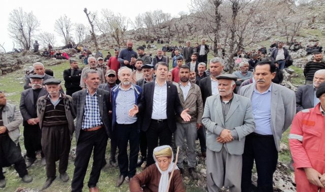 Milletvekili Tutdere, eylemcilerle bir araya geldi