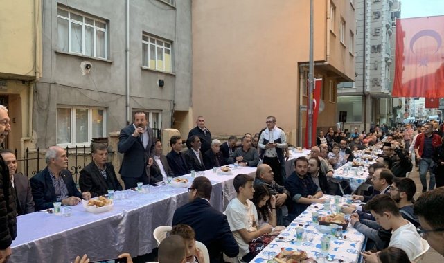 Milletvekilinden anlamlı iftar