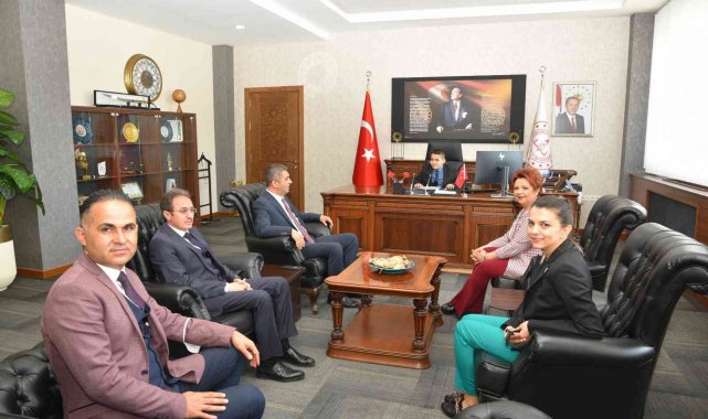 Minik Emir, Denizli'nin yeni Milli Eğitim Müdürü oldu