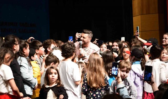 Minikler Burak Kut ile coştu