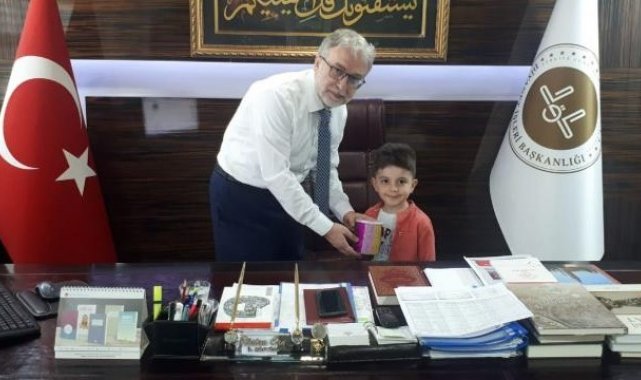 Miniklerden anlamlı yardım