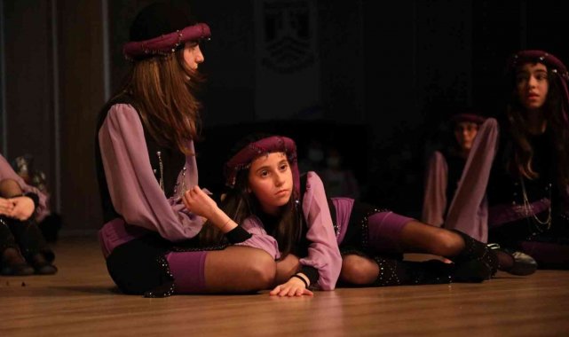 Miniklerin gösterisi büyük beğeni topladı