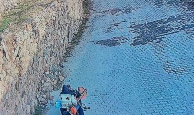 Motosikletle kaçan ev hırsızları JASAT'tan kaçamadı