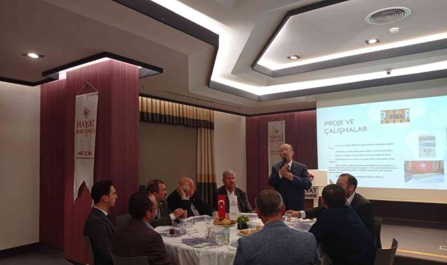 Muhtarlar sağlıkçılarla aynı masada buluştu