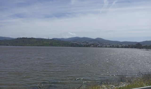 Mumcular Barajı Tarihinin En yüksek Su seviyesine geldi