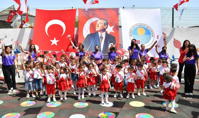 Münir Özkul Kreşinde 23 Nisan coşkusu