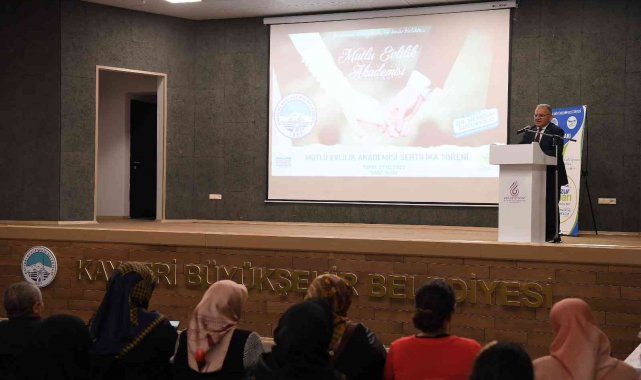 Mutlu Evlilik Akademisi Sertifika Töreni yapıldı