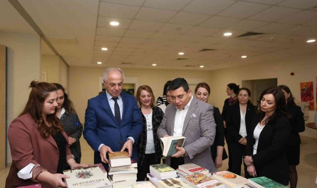 Nasreddin Hoca Kreşlerinden kitap bağışı